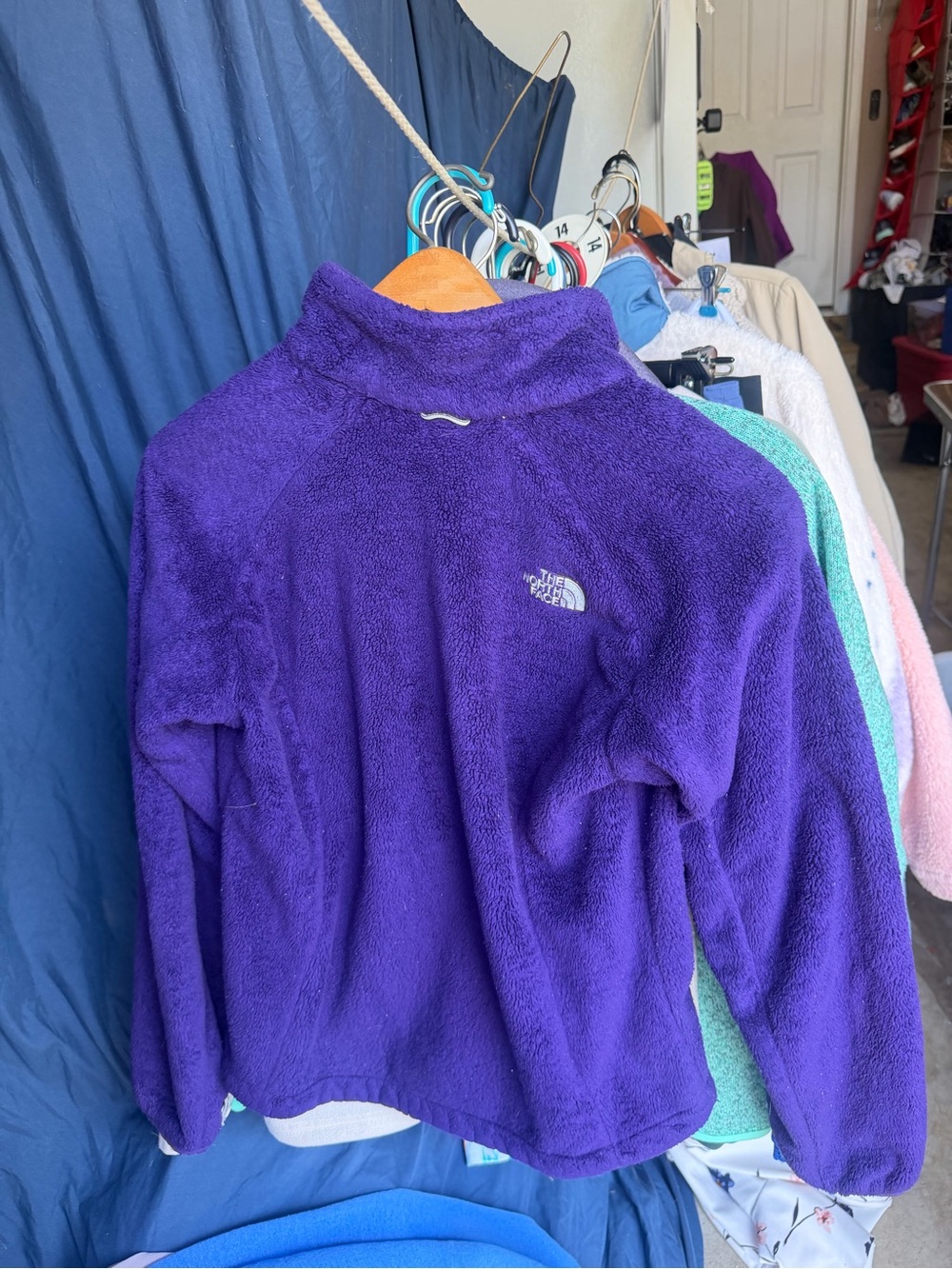 The North Face women’s Purple Full‑Zip Fleece Jacket - Picture 3 of 3